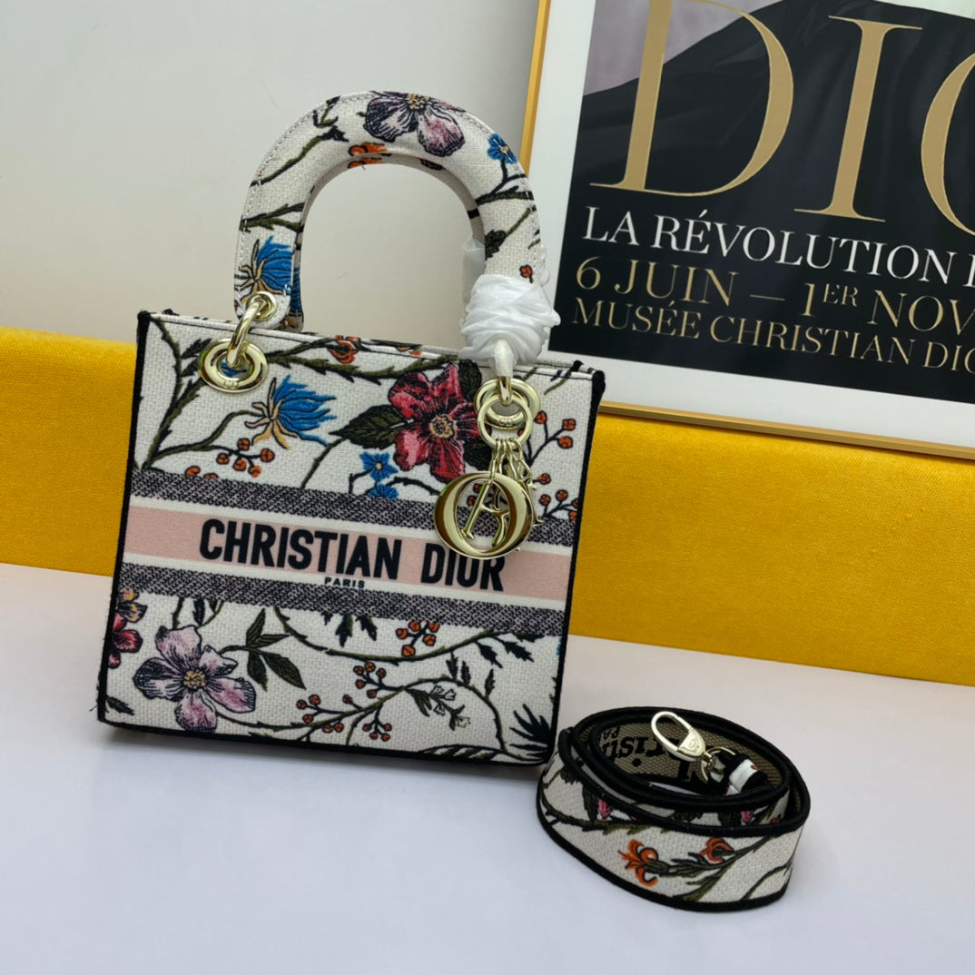 Free shipping LuxluxHouse Dior Top Bag 24*20*11cm