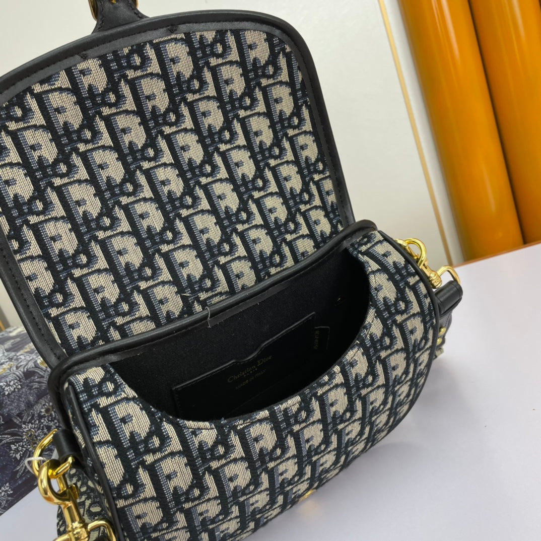 Free shipping LuxluxHouse Dior Bag Top Quality 23*17*6CM