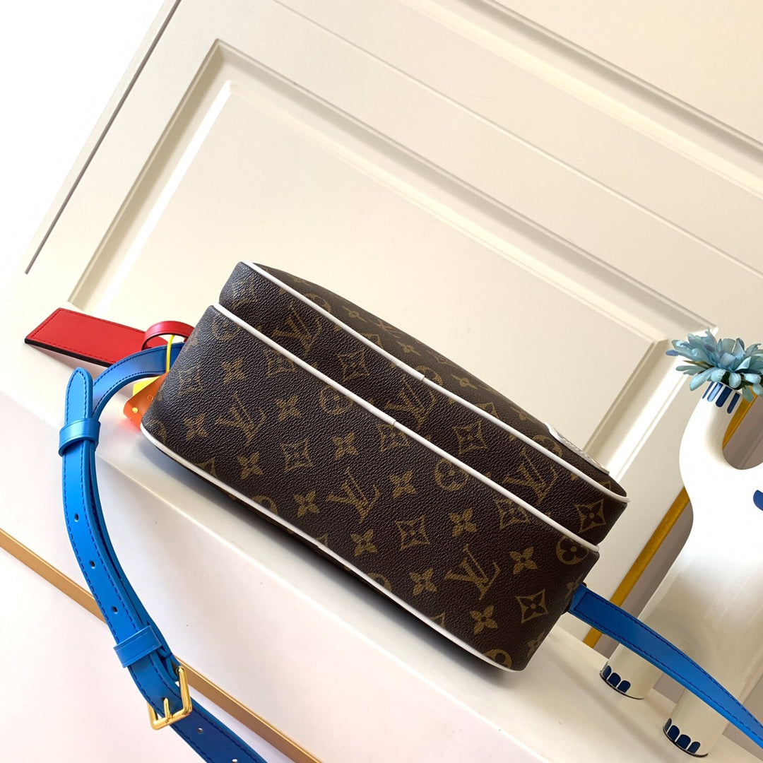 LuxluxHouse Great quality Louis Vuitton Bag Top Quality 30*22*9cm Free shipping