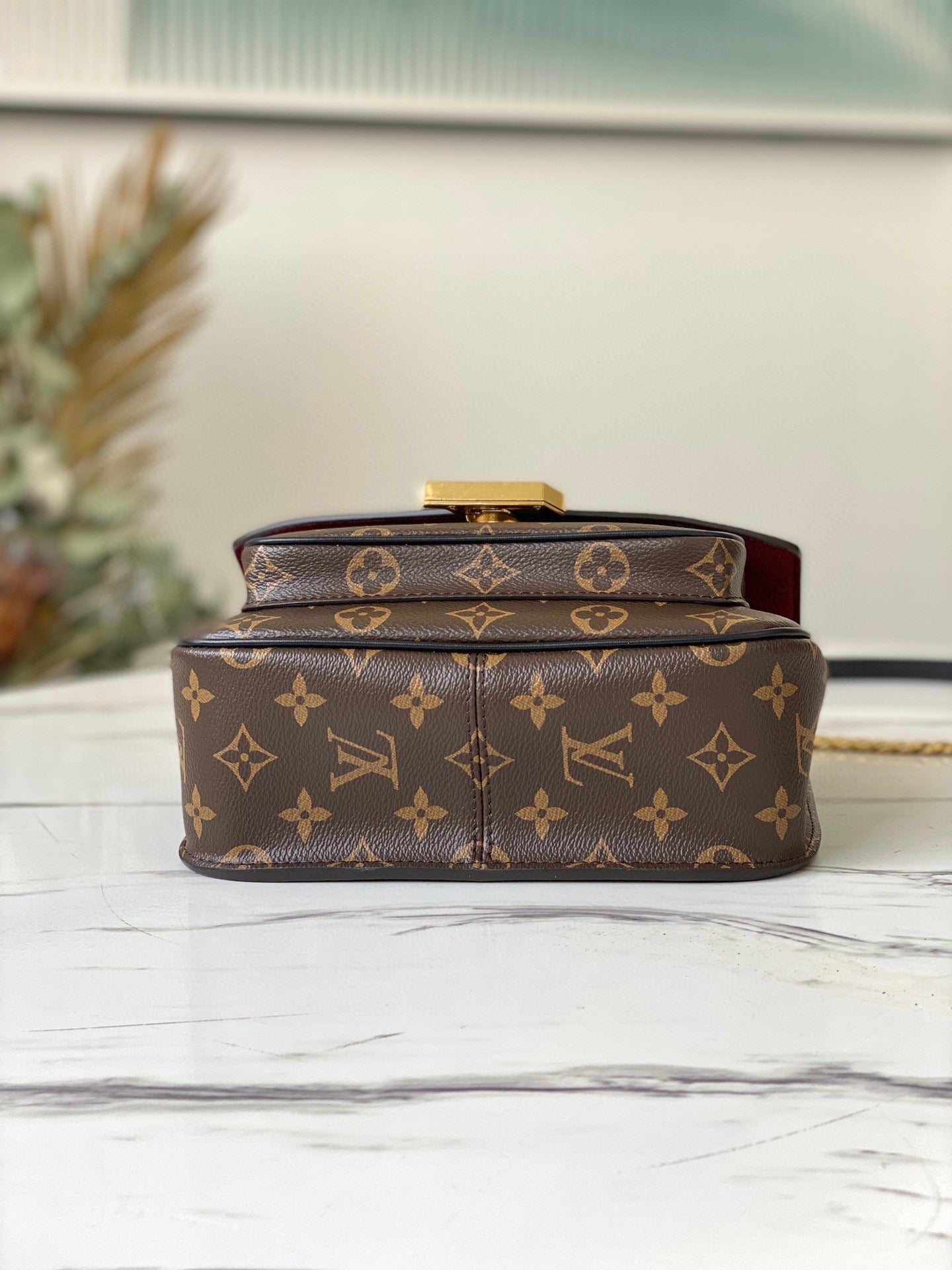 LuxluxHouse Great quality Louis Vuitton Bag Top Quality 22*17*10cm Free shipping