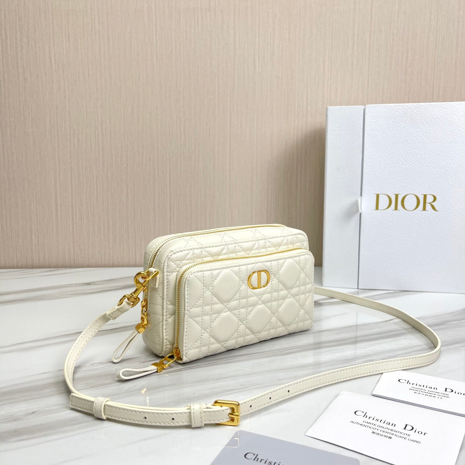 Free shipping LuxluxHouse Dior Top Bag 19*10.5*5cm