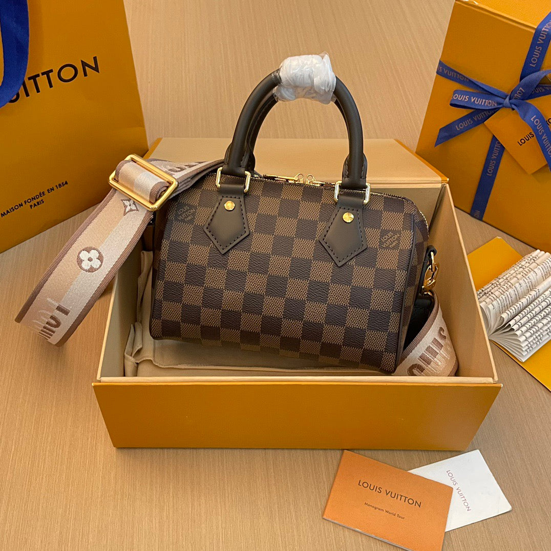 women Louis Vuitton Top Bag N40489 (LuxluxHouse)