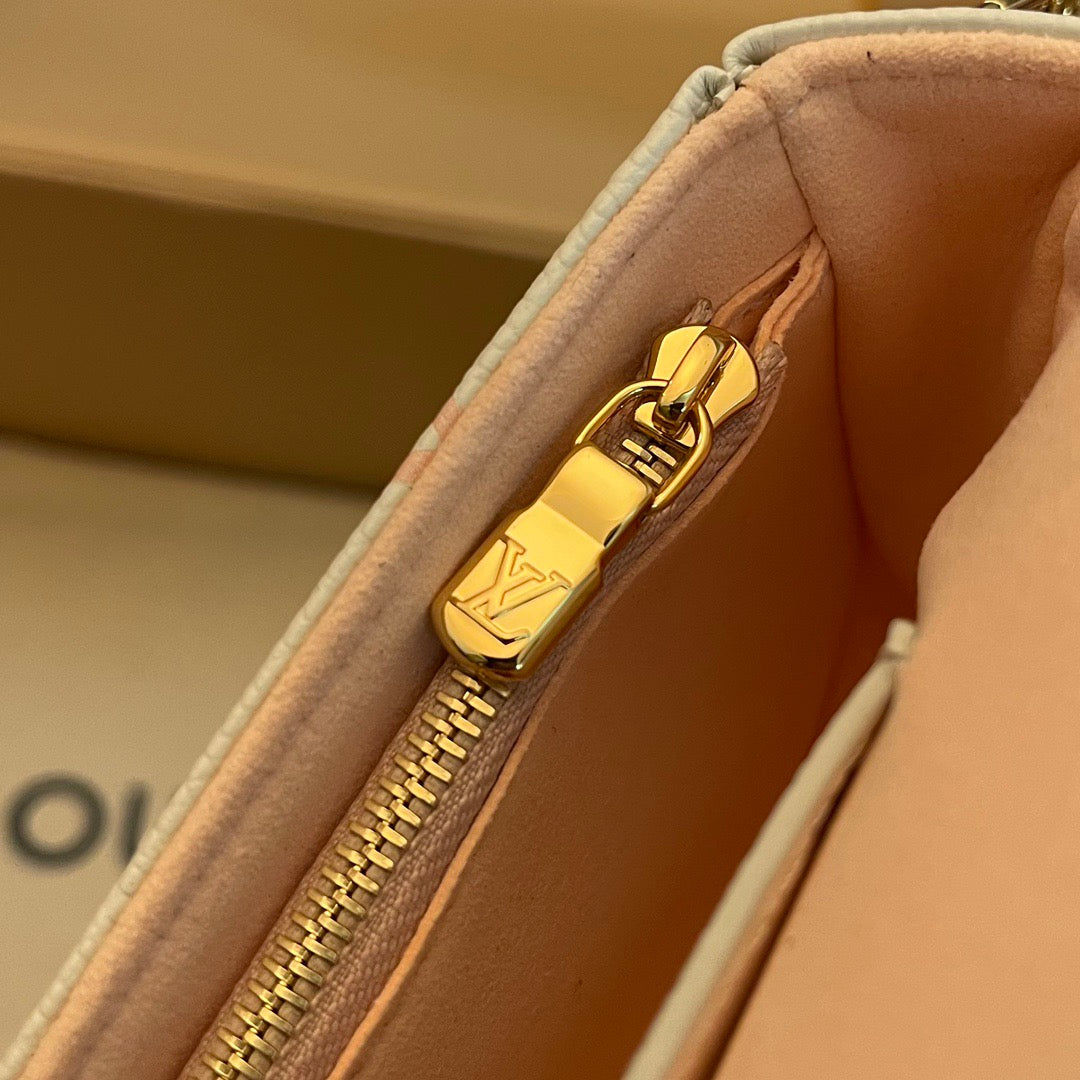 Louis Vuitton Top Bag (LuxluxHouse)