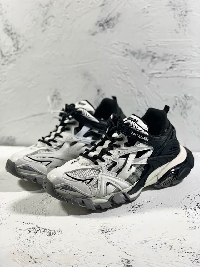 OK batch-Balenciaga track2 sneaker