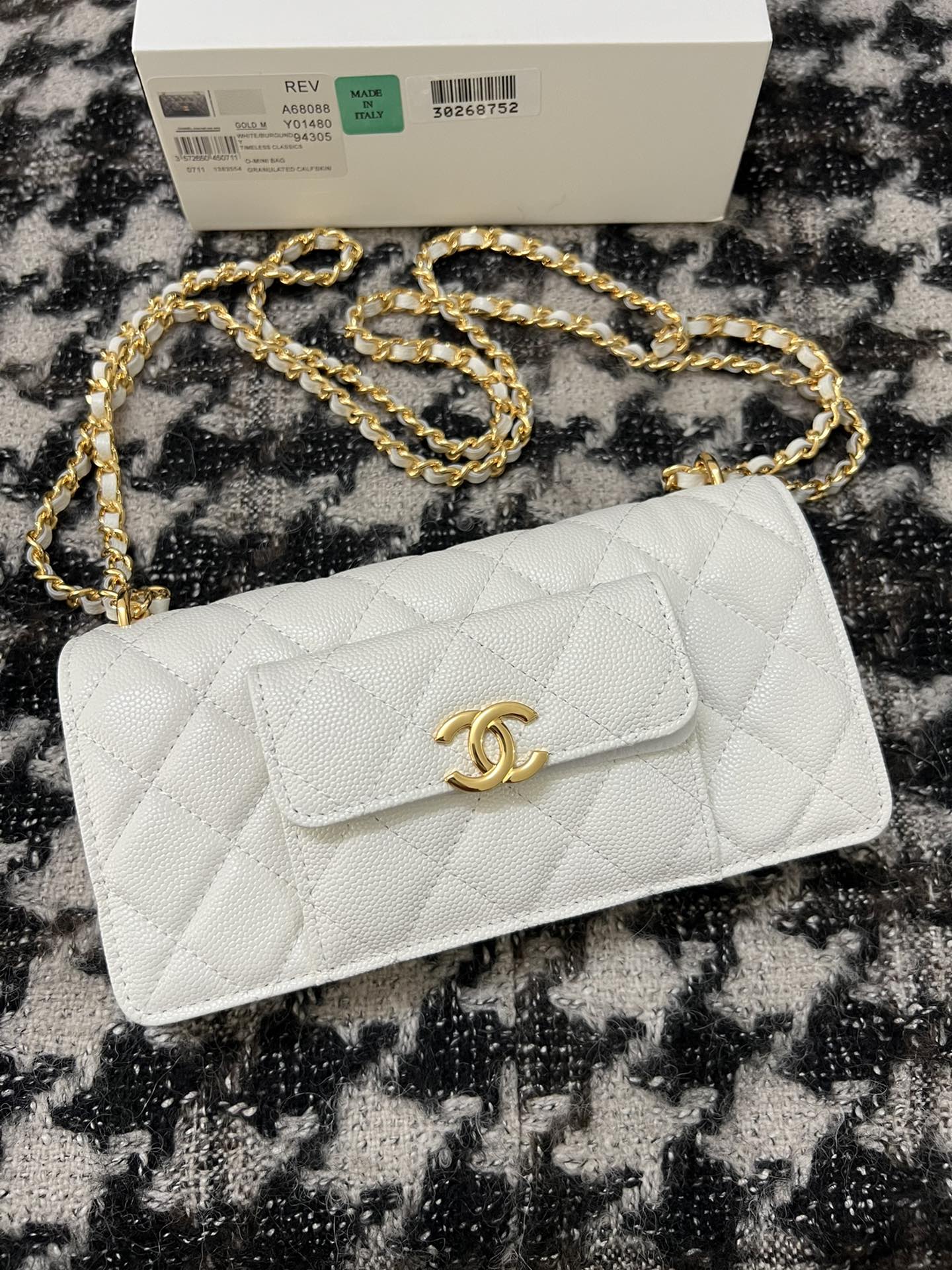 LuxluxHouse Great quality Chanel Bag Top Quality 10.5*19.6*6CM Free shipping