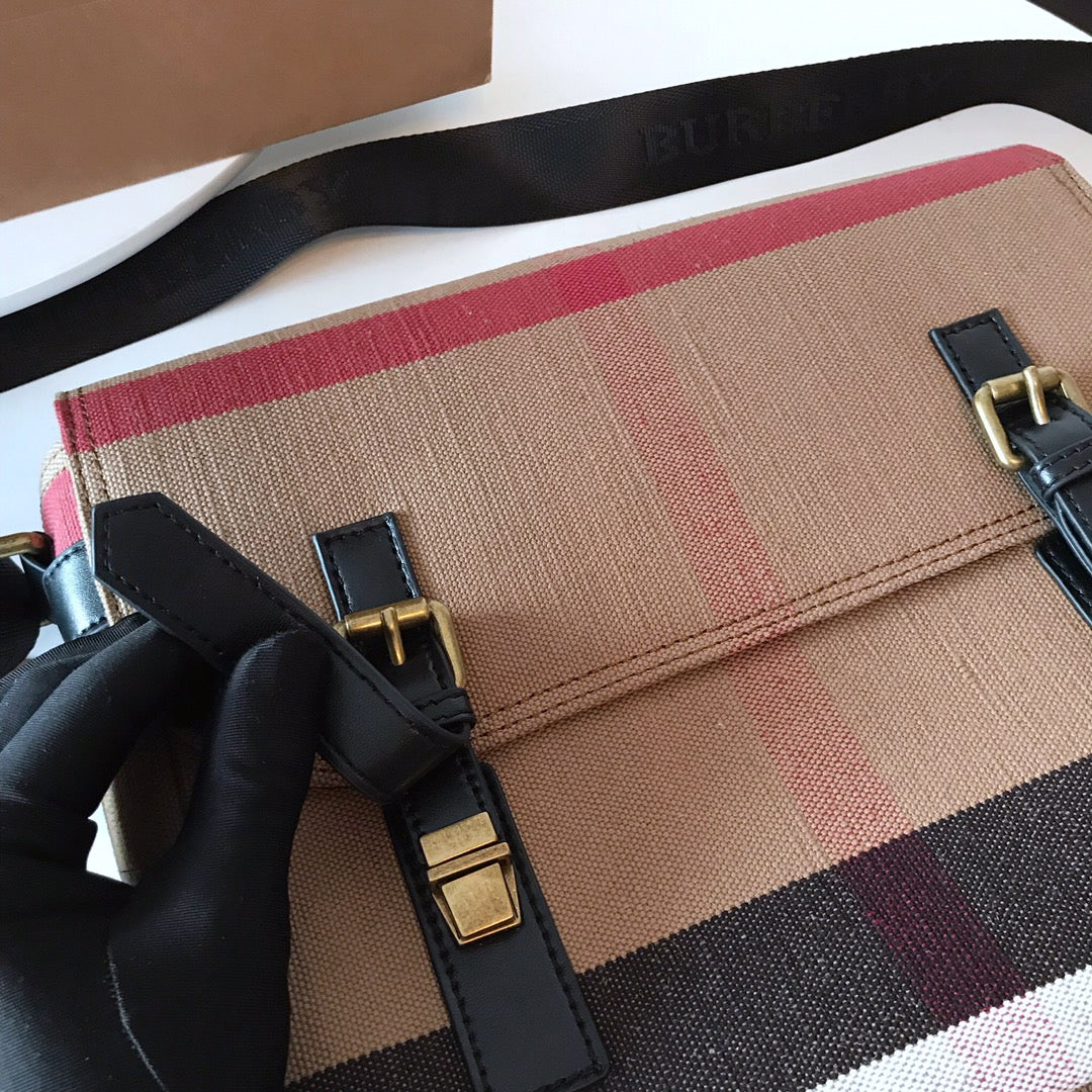 LuxluxHouse Great quality Burberry Top Bag 30.5*23*10.5cm Free shipping