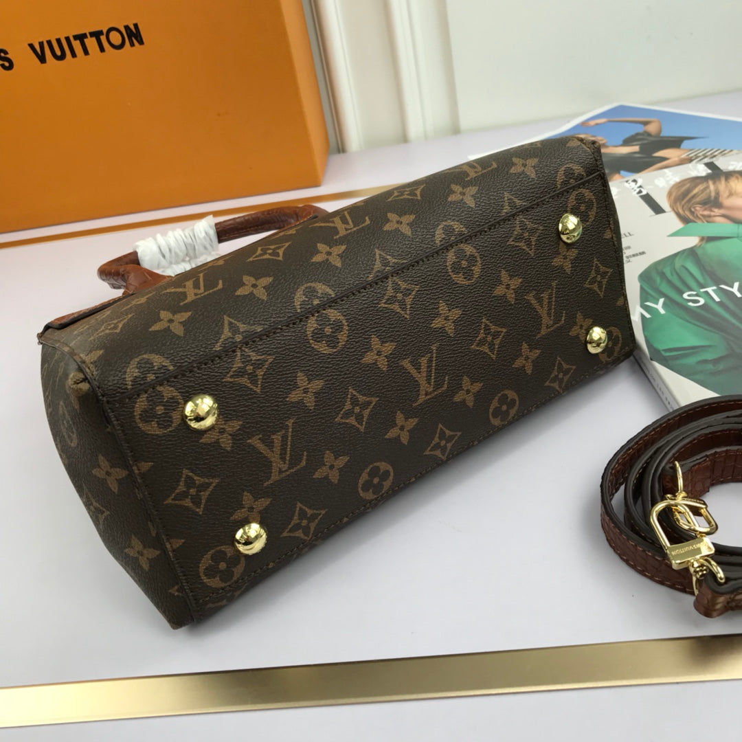 LuxluxHouse Great quality Louis Vuitton Top Bag 29*22*13cm Free shipping