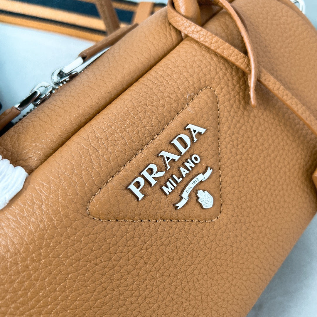 Free shipping LuxluxHouse Prada Bag Top Quality