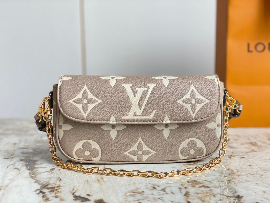 Louis Vuitton Top Bag (LuxluxHouse)