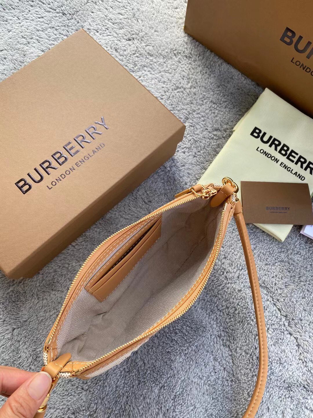 LuxluxHouse Great quality Burberry Bag Top Quality 12*4*12.2cm Free shipping