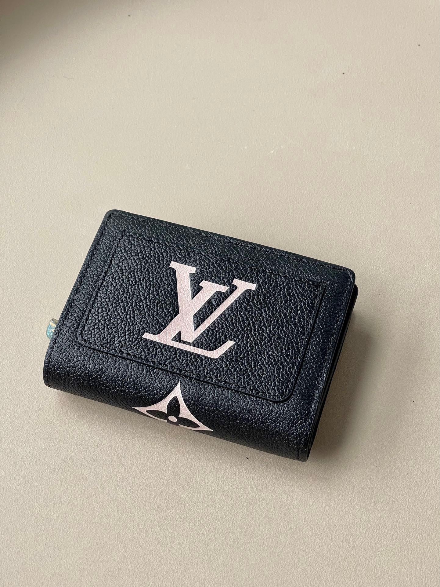 Louis Vuitton Top Bag (LuxluxHouse)