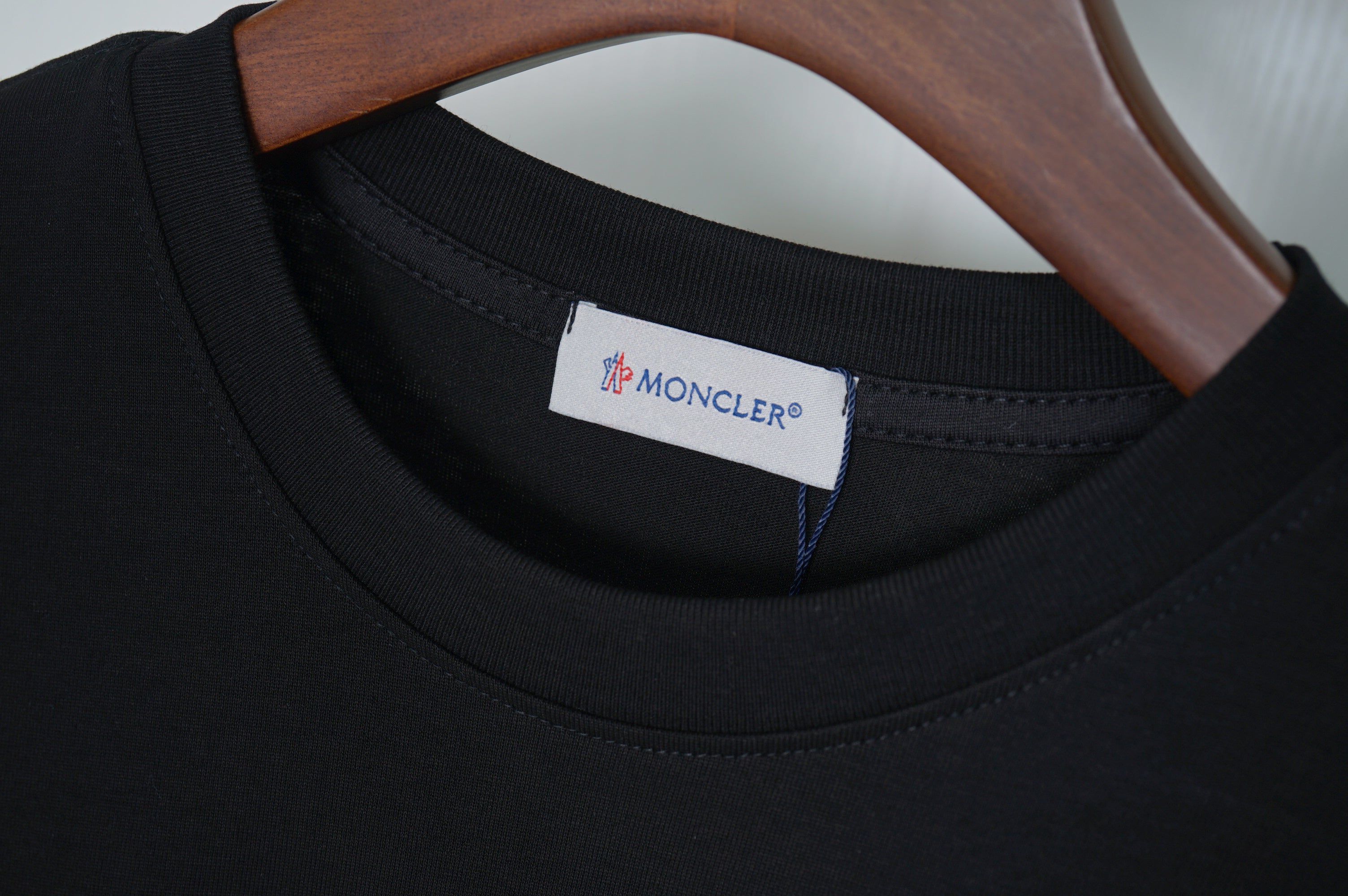 LuxluxHouse Best Quality Clothes T-shirt Moncler