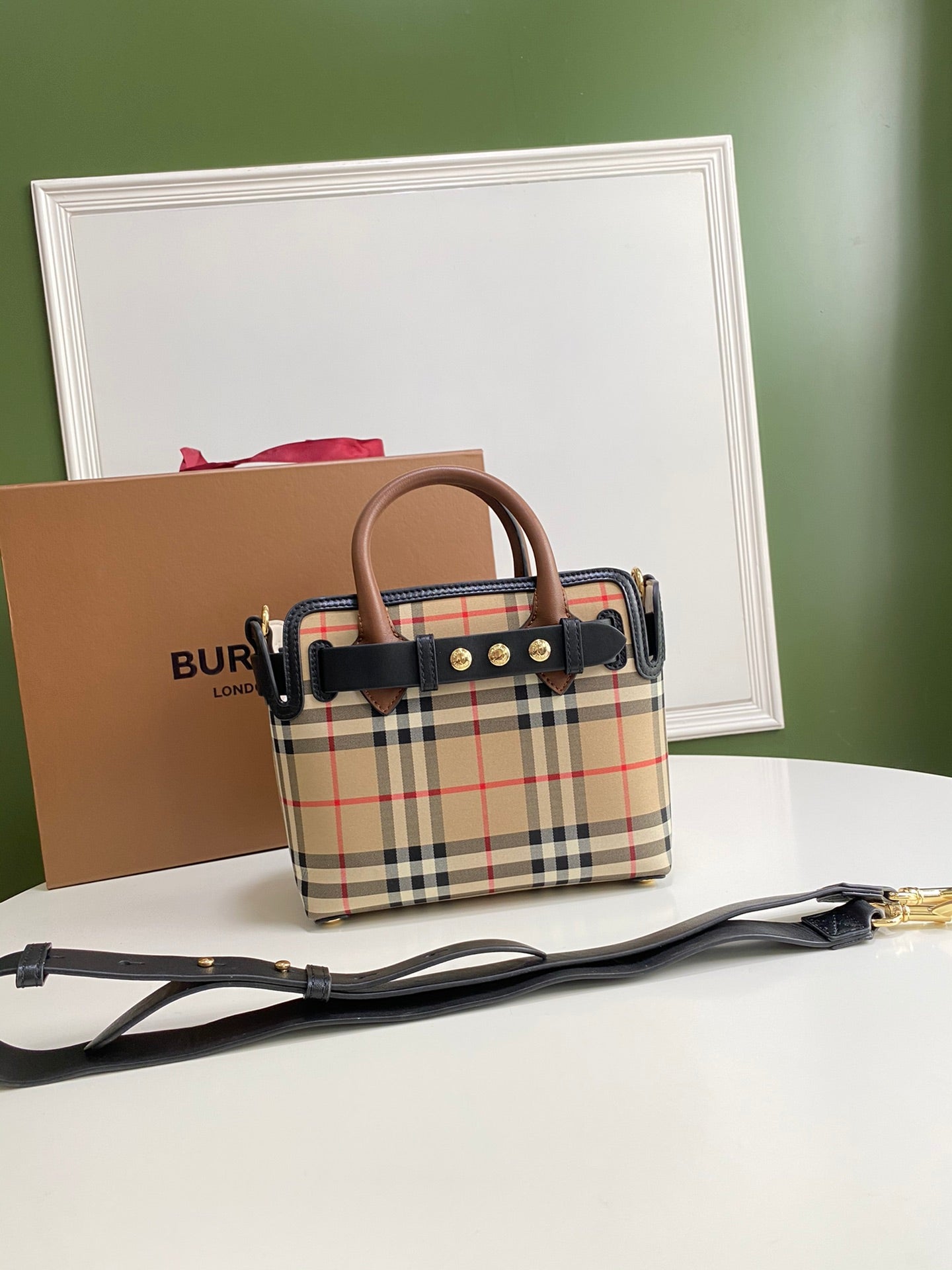 LuxluxHouse Great quality Burberry Bag Top Quality 21.5*12*19cm Free shipping