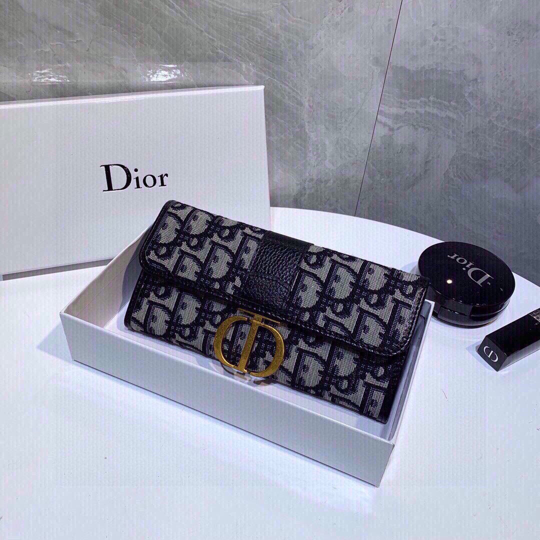 Free shipping LuxluxHouse Dior Bag Top Quality 19*10cm