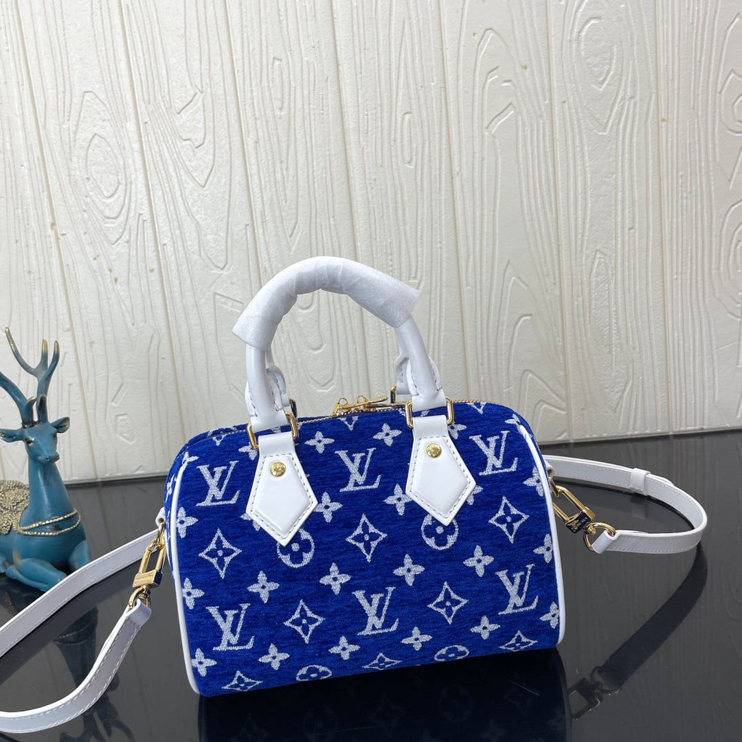 LuxluxHouse Great quality Louis Vuitton Top Bag 20.5*13.5*12cm Free shipping