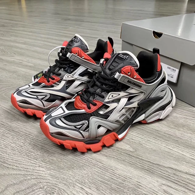 OK batch-Balenciaga track2 sneaker