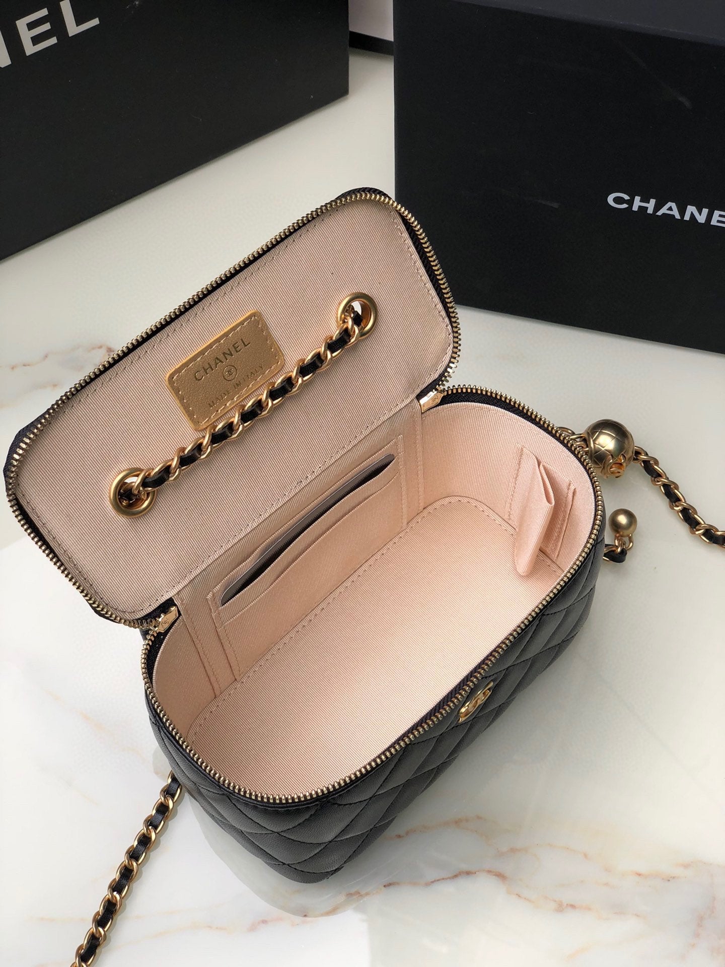 LuxluxHouse Great quality Chanel Top Bag 17*9.5*8CM Free shipping