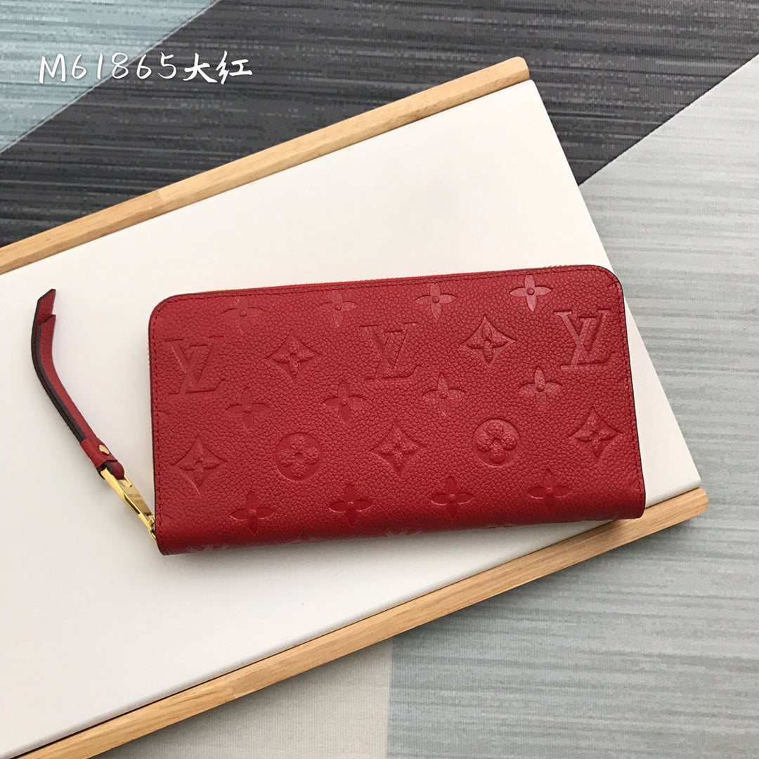 LuxluxHouse Great quality Louis Vuitton Bag Top Quality 19.5*10cm Free shipping