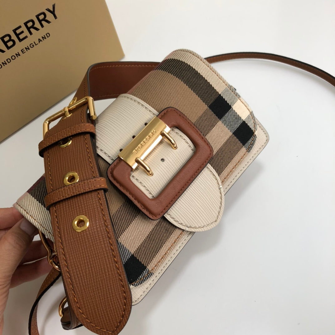 LuxluxHouse Great quality Burberry Bag Top Quality 19.5*5*12CM Free shipping