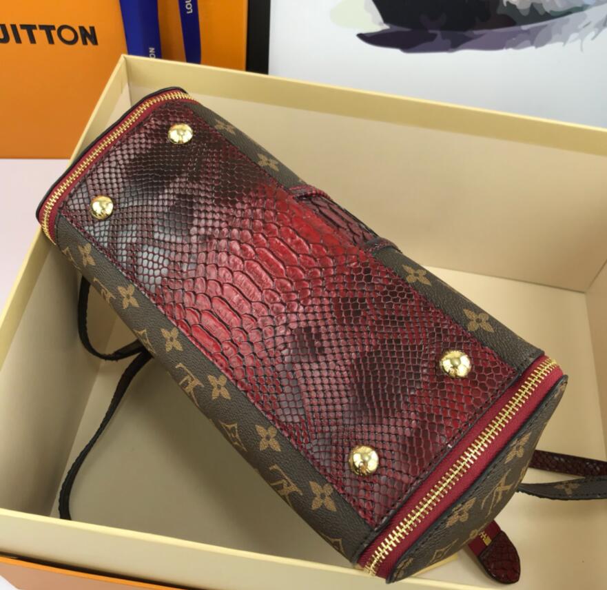 LuxluxHouse Great quality Louis Vuitton Bag Top Quality 30*26*12cm Free shipping