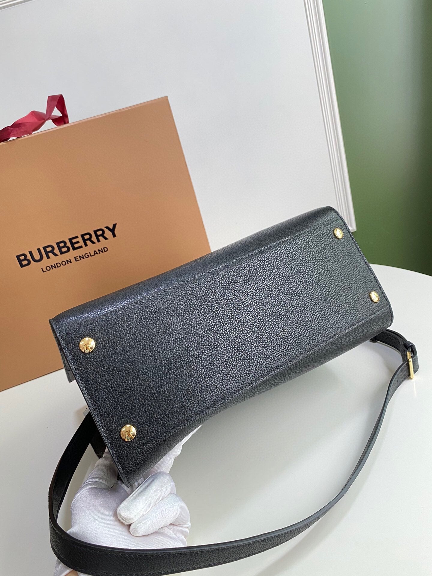 LuxluxHouse Great quality Burberry Top Bag 34*15*25cm Free shipping