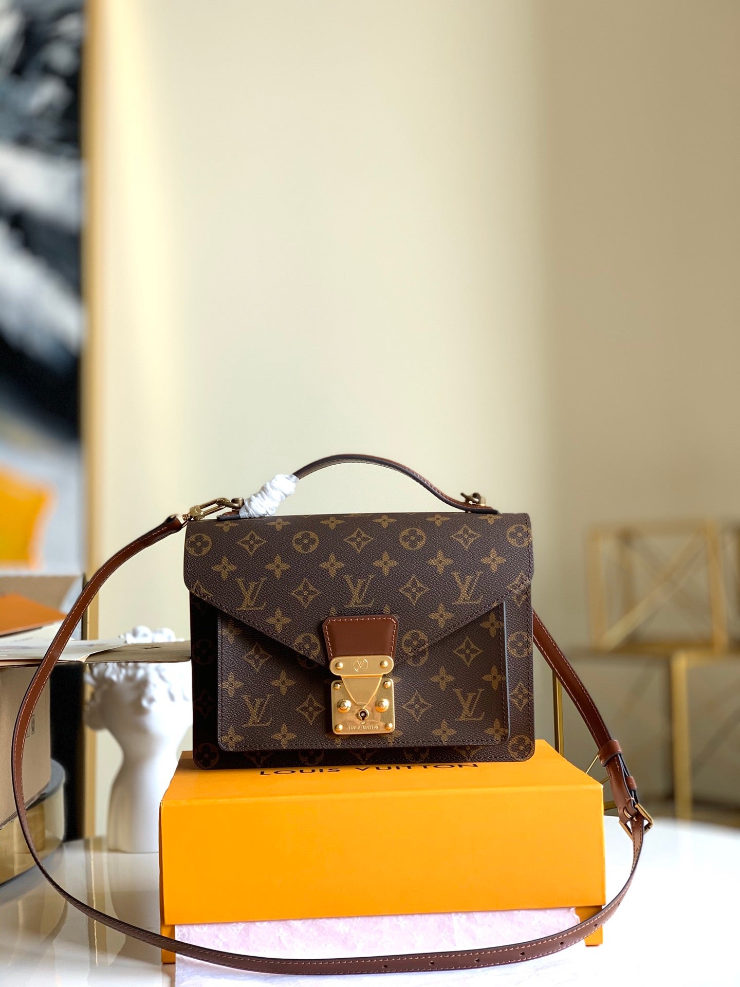 LuxluxHouse Great quality Louis Vuitton Top Bag 26*19*6cm Free shipping