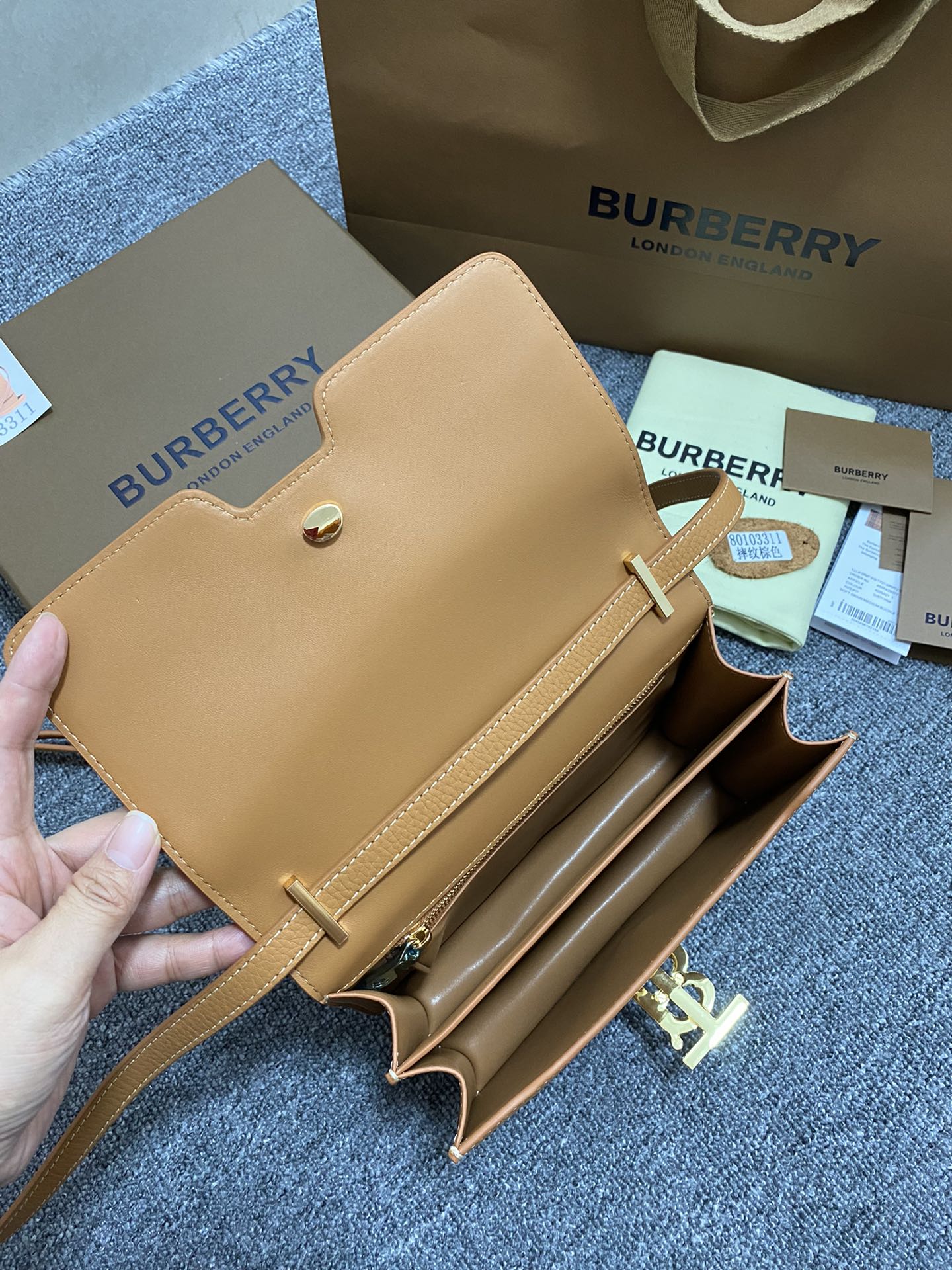 LuxluxHouse Great quality Burberry Bag Top Quality 21*6*16CM Free shipping