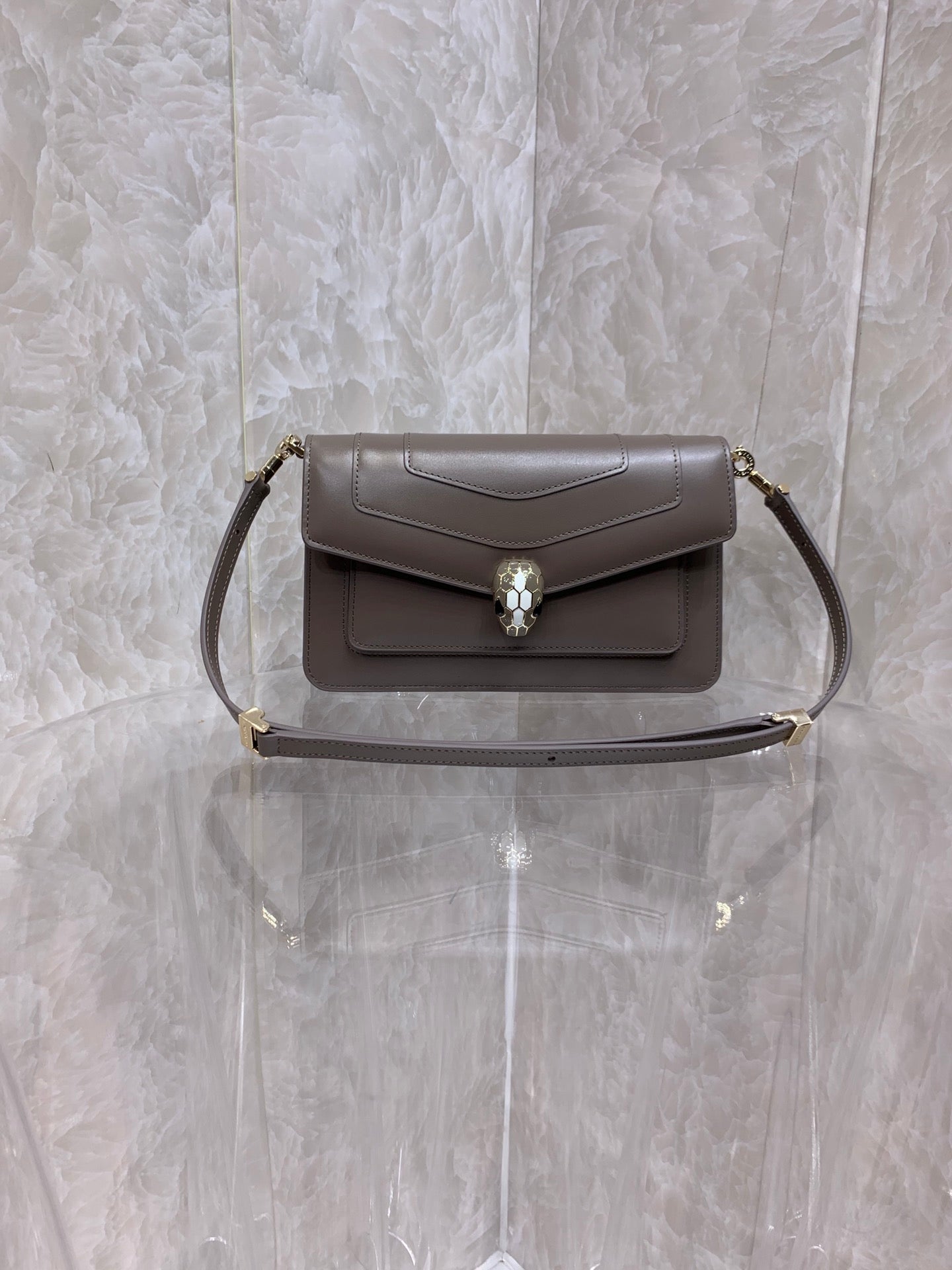 LuxluxHouse Great quality Bvlgari Bag Top Quality 22*15*4.5CM Free shipping