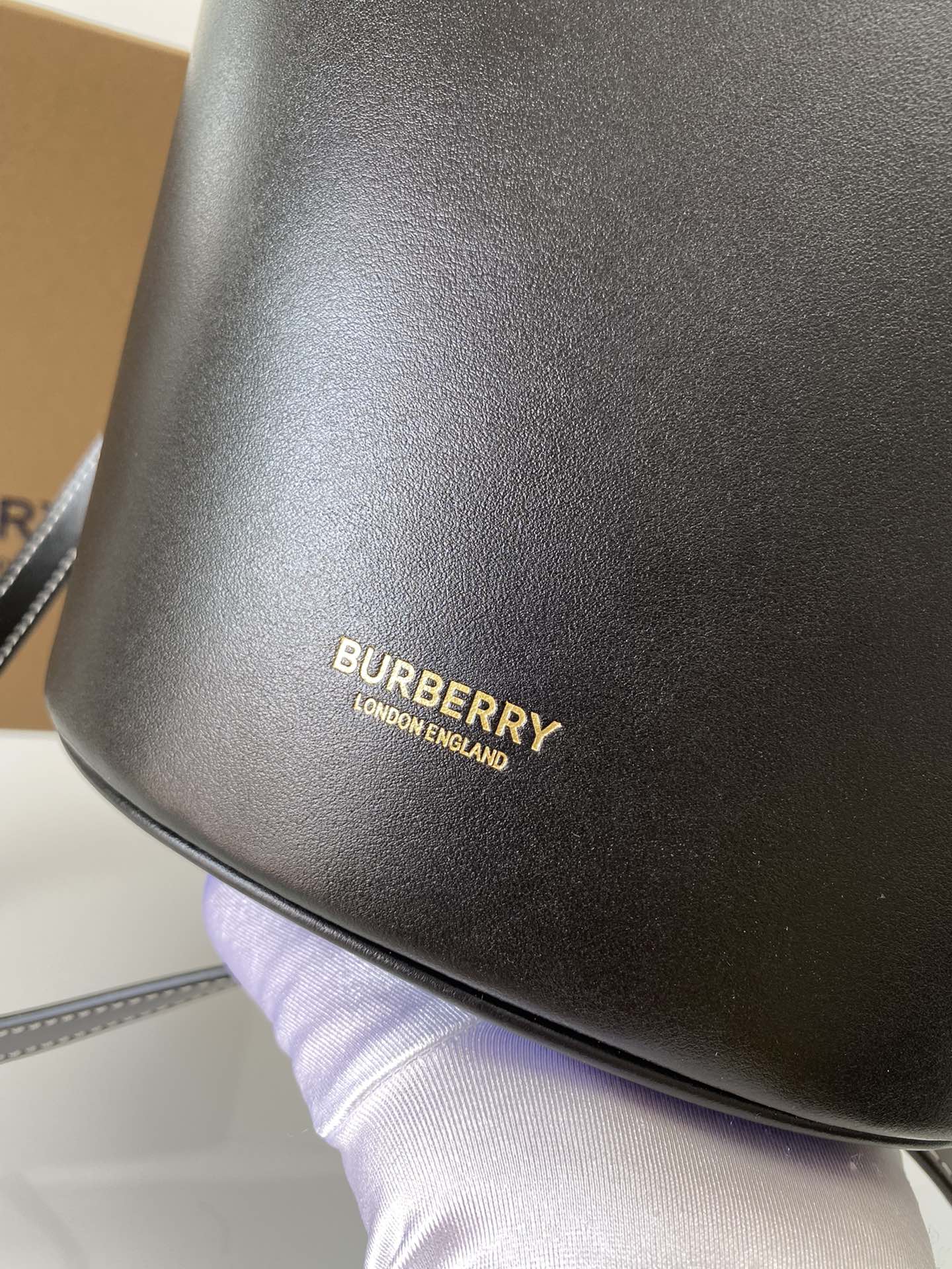 LuxluxHouse Great quality Burberry Bag Top Quality 17*12*26cm Free shipping