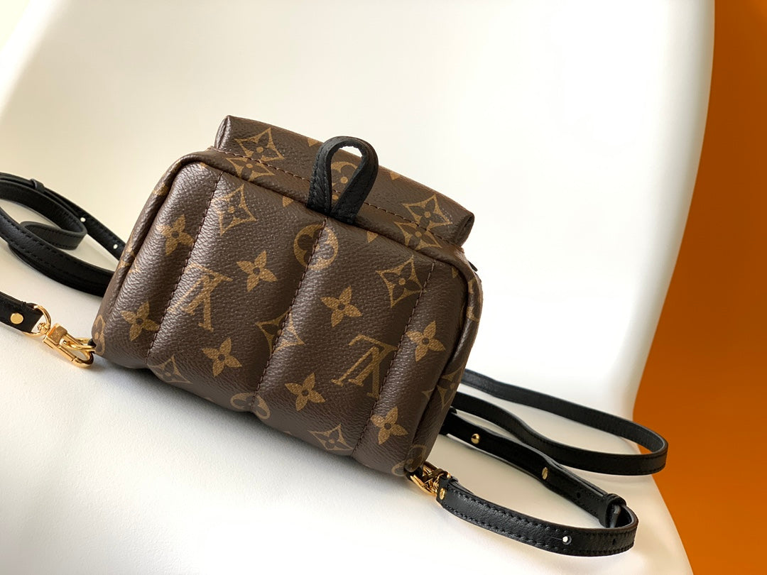 LuxluxHouse Great quality Louis Vuitton Bag Top Quality 15*22*9cm Free shipping