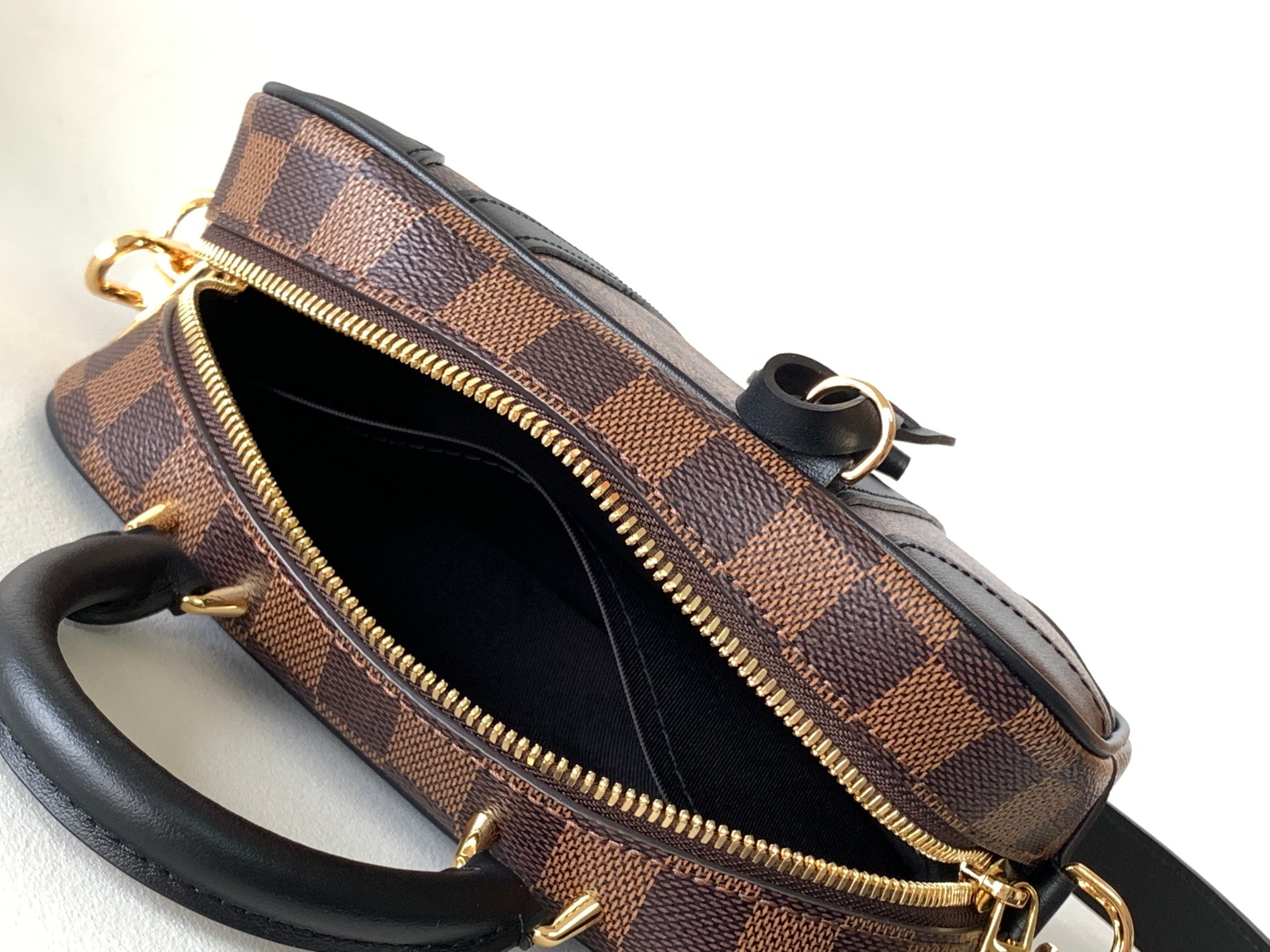 LuxluxHouse Great quality Louis Vuitton Bag Top Quality 21*16*7CM Free shipping