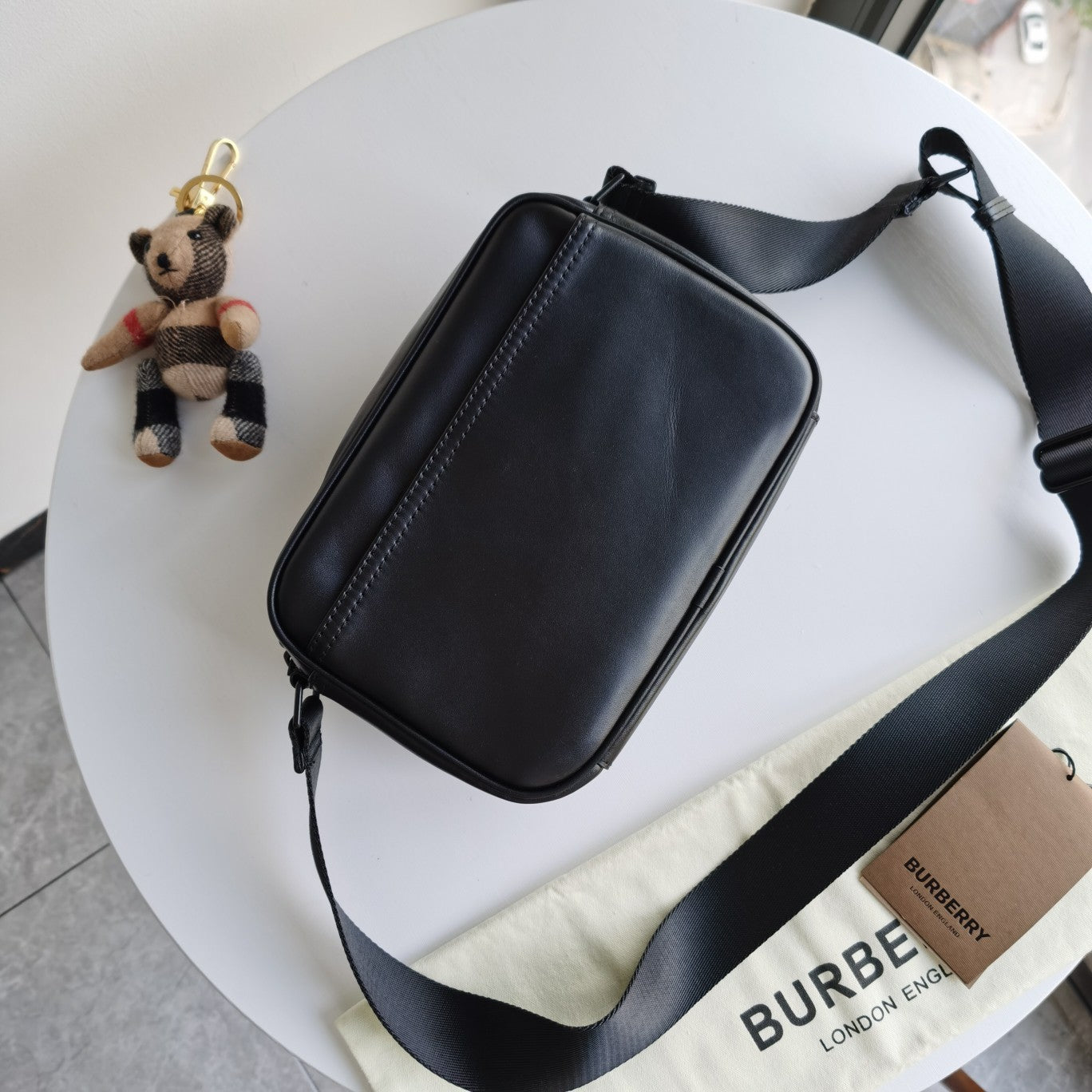 LuxluxHouse Great quality Burberry Bag Top Quality 22.5*8*14.5cm Free shipping