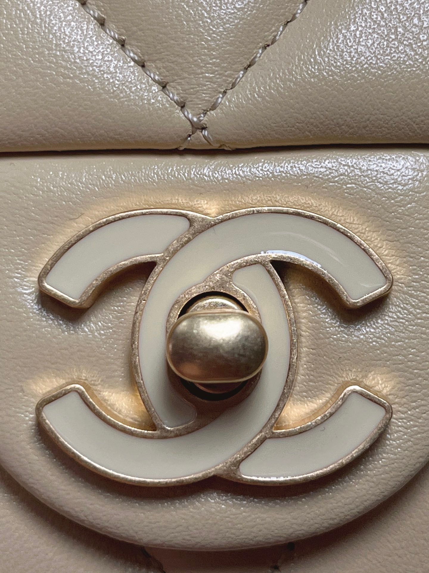 LuxluxHouse Great quality Chanel Bag Top Quality 18.5*14*5*cm Free shipping