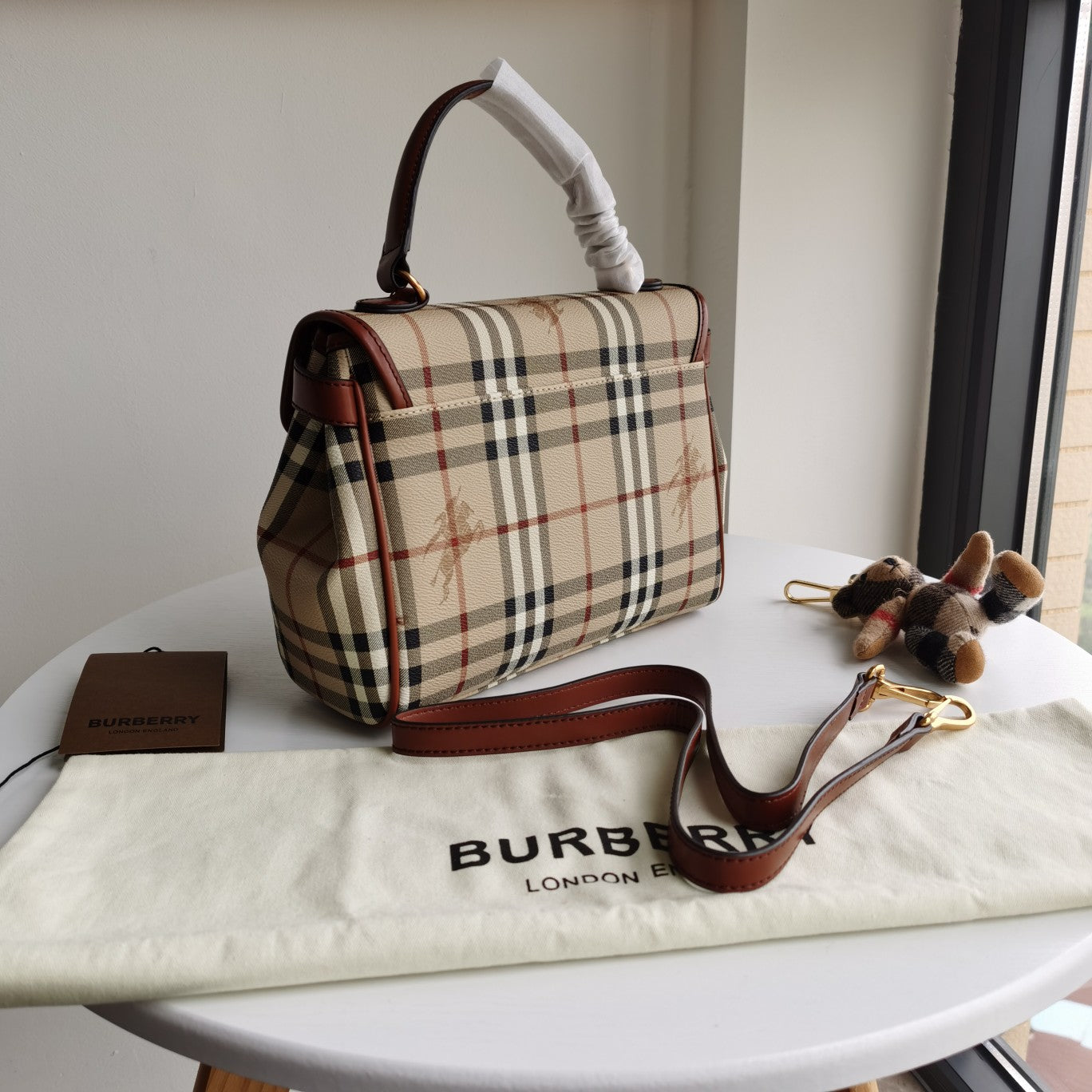 LuxluxHouse Great quality Burberry Bag Top Quality 26*7*22cm Free shipping