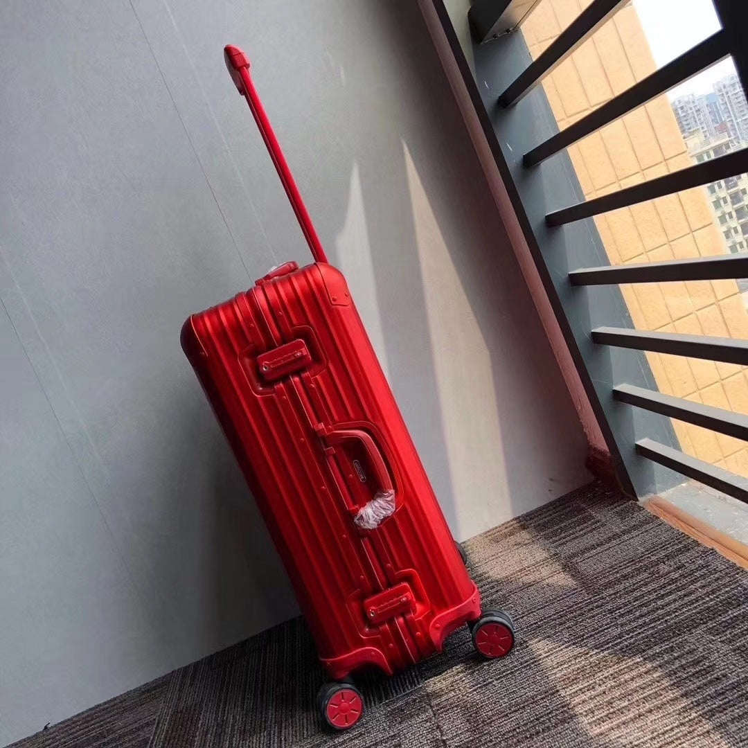 S*upreme Luggage (LuxluxHouse) Free shipping