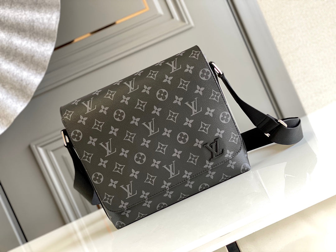 LuxluxHouse Great quality Louis Vuitton Top Bag 25*22*7cm Free shipping