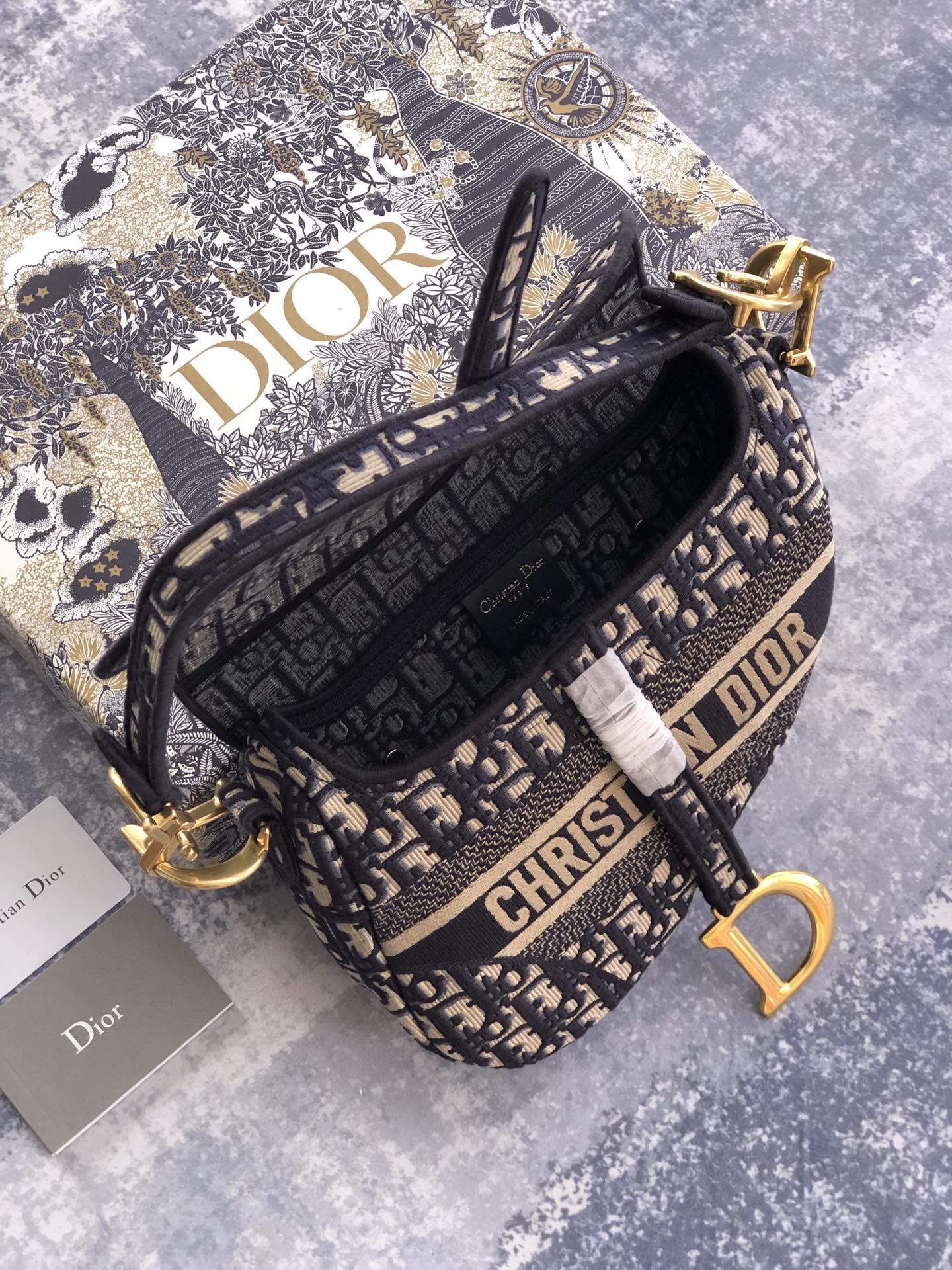 Free shipping LuxluxHouse Dior Bag Top Quality 26*20*7 cm