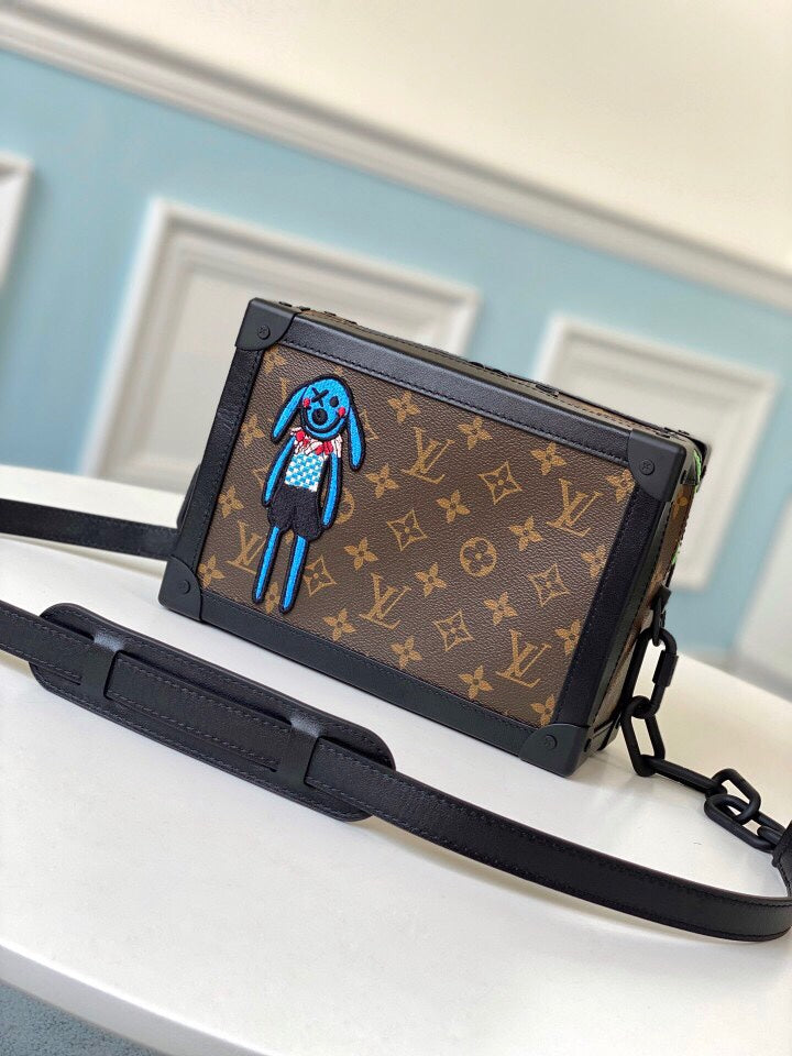 LuxluxHouse Great quality Louis Vuitton Bag Top Quality 18.5*13*8cm Free shipping