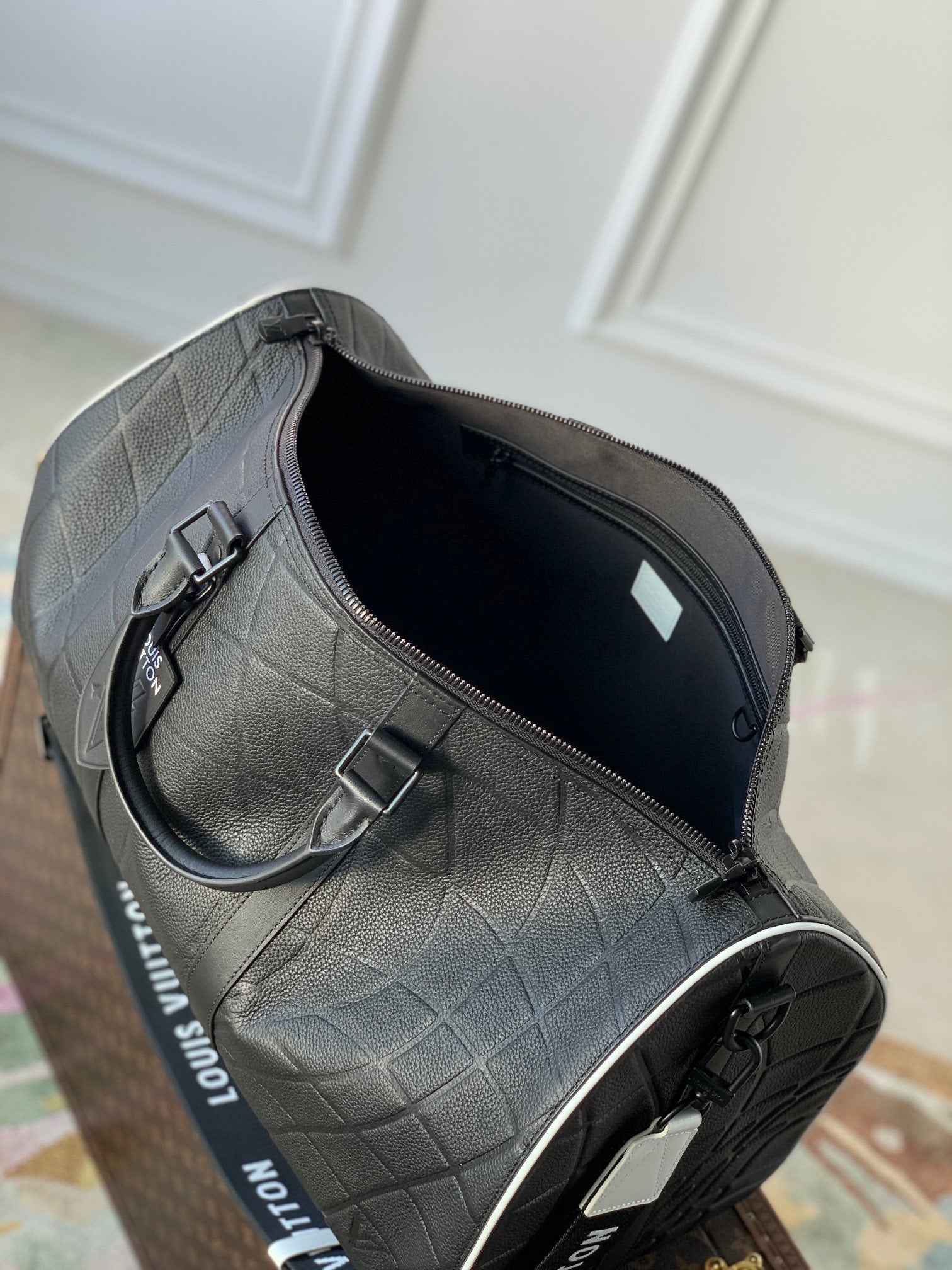 Louis Vuitton Top Bag (LuxluxHouse)