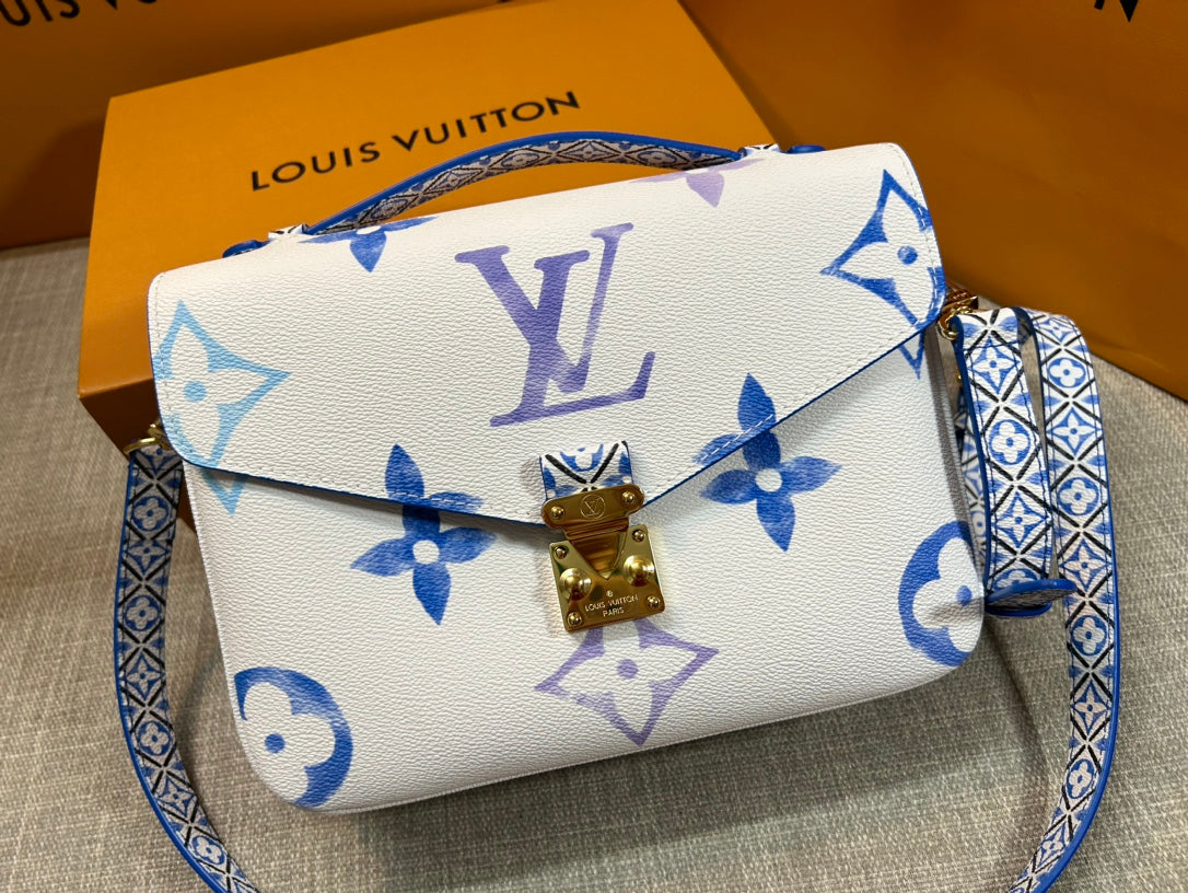 LuxluxHouse Great quality Louis Vuitton Bag Top Quality Free shipping