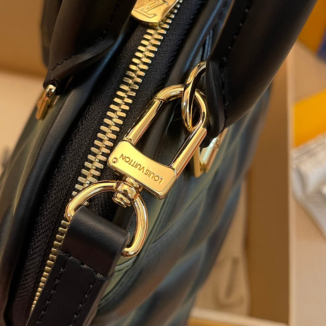 women Louis Vuitton Top Bag 23576 (LuxluxHouse)