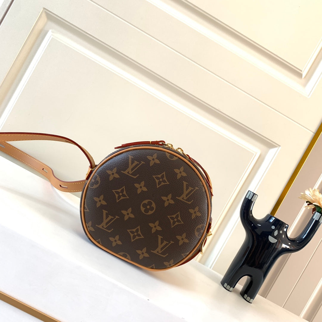 LuxluxHouse Great quality Louis Vuitton Bag Top Quality 17*16*7CM Free shipping