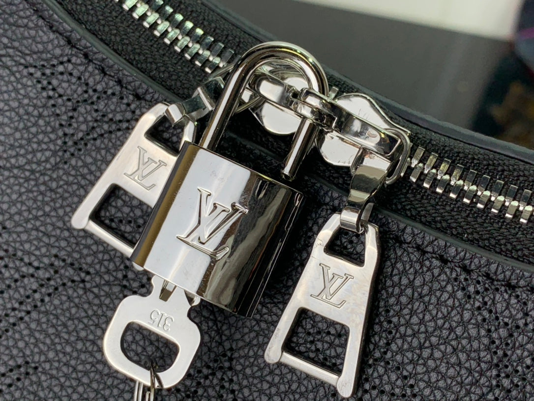 LuxluxHouse Great quality Louis Vuitton Bag Top Quality 28*34*12CM Free shipping