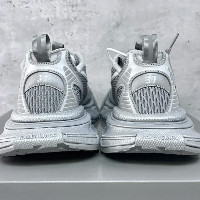 OK batch-Balenciaga 3xl sneaker