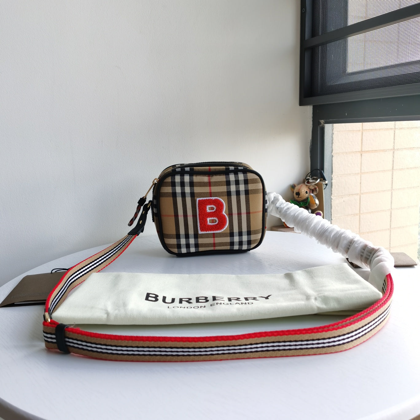 LuxluxHouse Great quality Burberry Bag Top Quality 17*14*7cm Free shipping