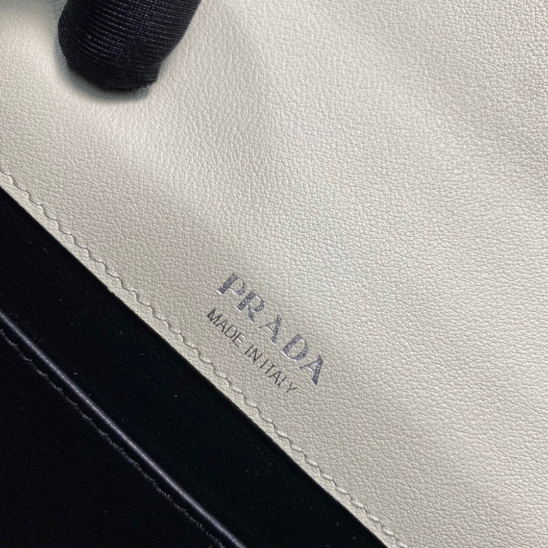 Free shipping LuxluxHouse Prada Bag Top Quality