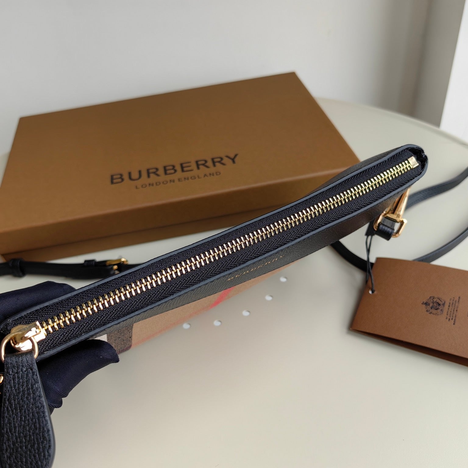 Free shipping LuxluxHouseBurberry Bag Top Quality