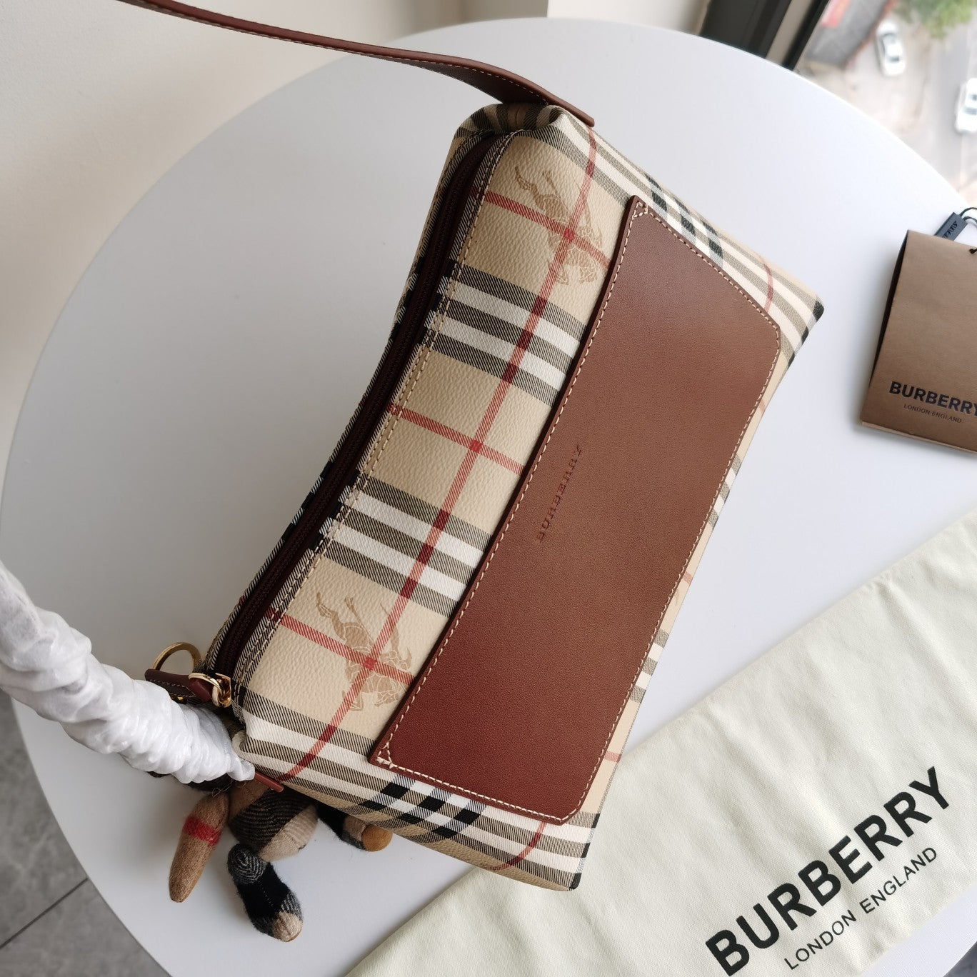 LuxluxHouse Great quality Burberry Bag Top Quality 30*20*11.5cm Free shipping