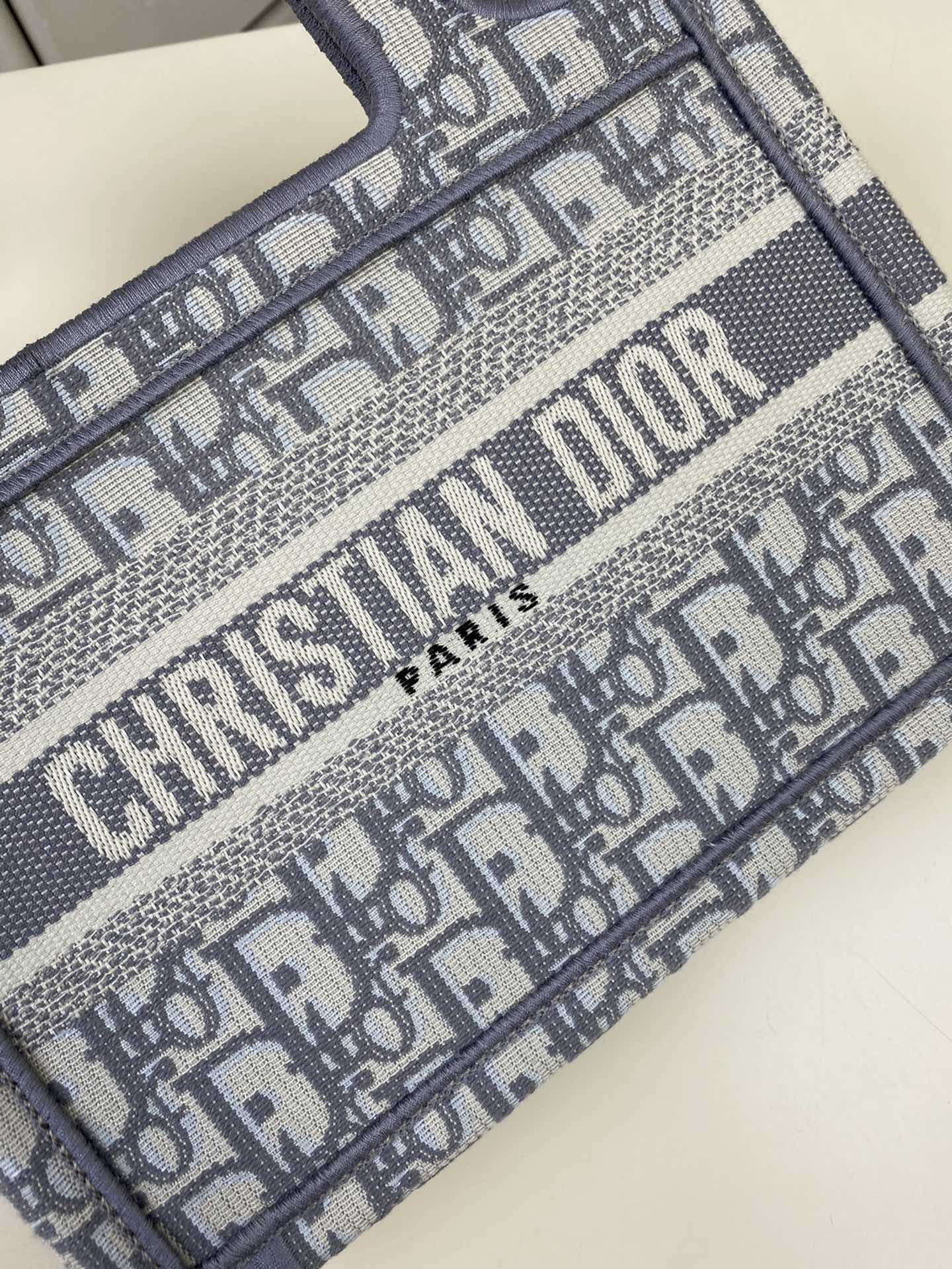 Free shipping LuxluxHouse Dior Top Bag 22.5*24*8cm