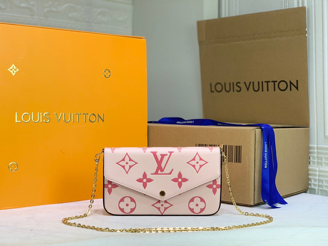 LuxluxHouse Great quality Louis Vuitton Top Bag 12*12*3cm Free shipping